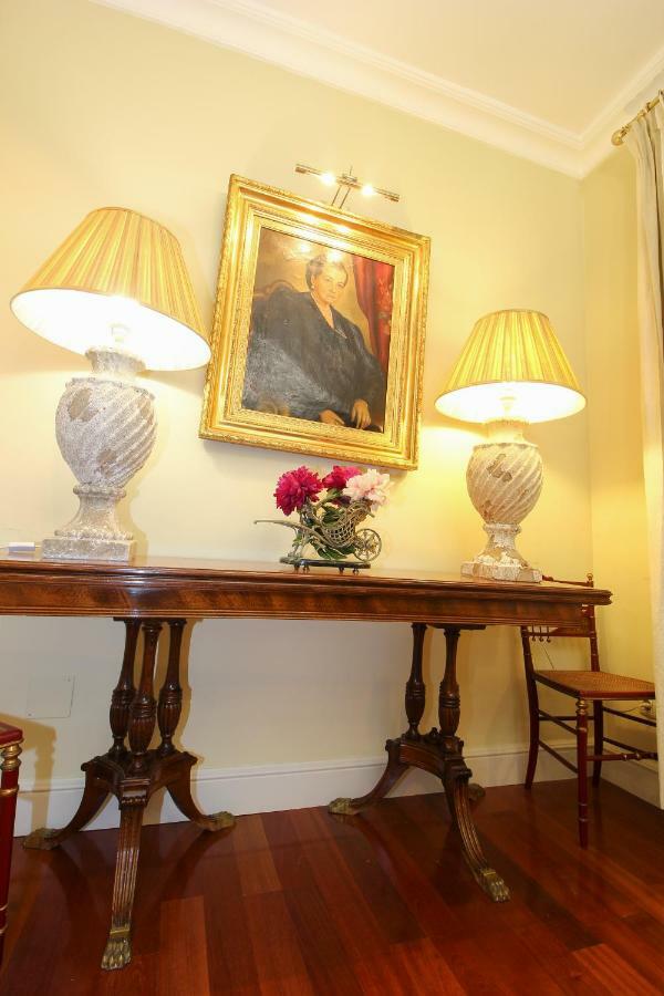 Apartamento La Feria Apartment Seville Luaran gambar