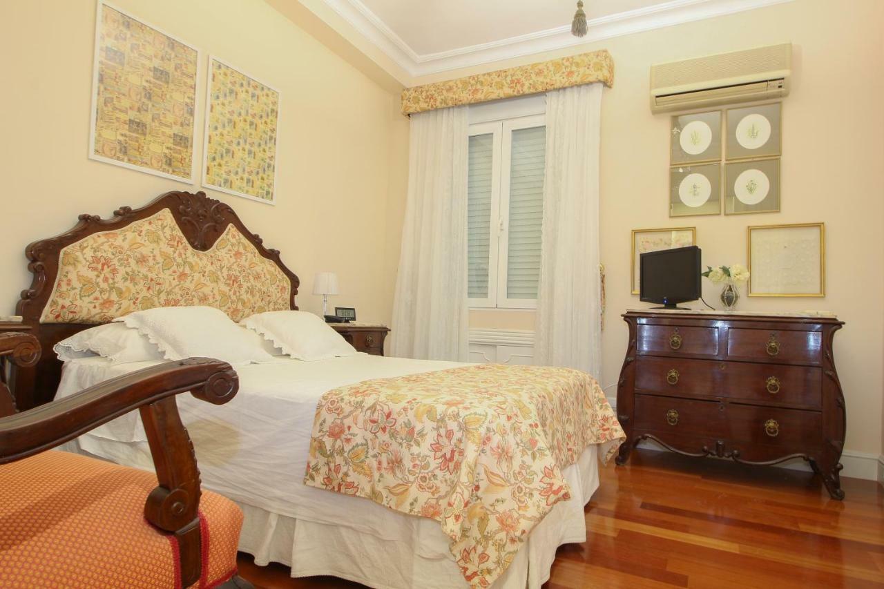 Apartamento La Feria Apartment Seville Luaran gambar